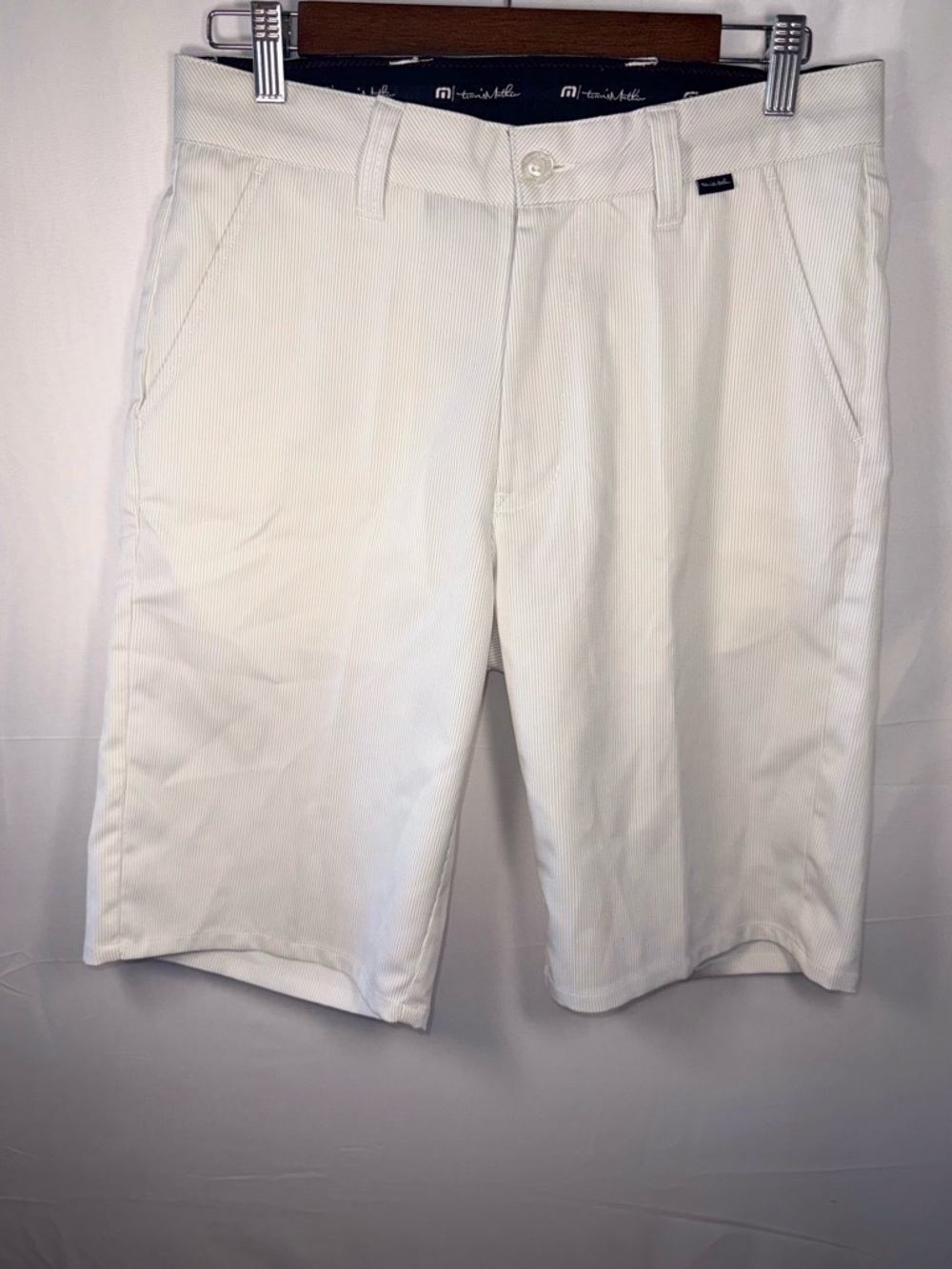 Travis Mathew White Men's Performance Dress Golf Striped Shorts Size 30